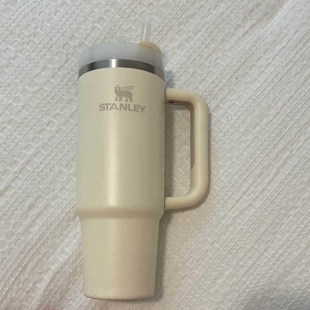 30 oz Stanley Cream Travel Mug